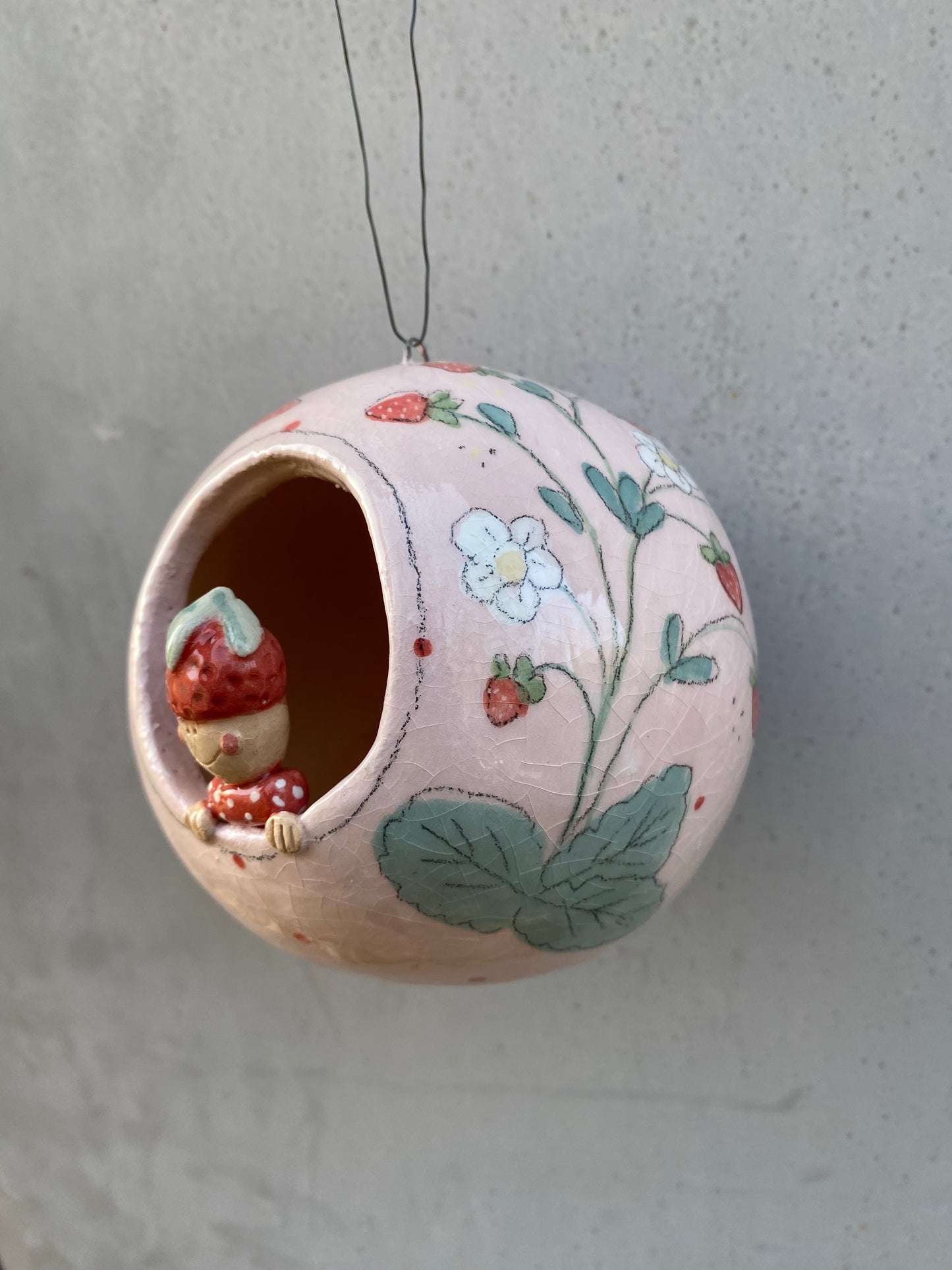 Sfera abitata fragolina