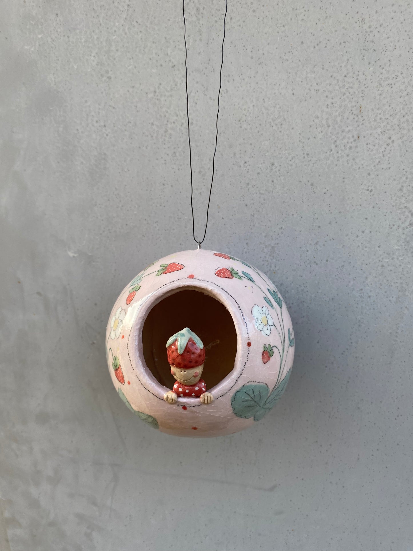 Sfera abitata fragolina