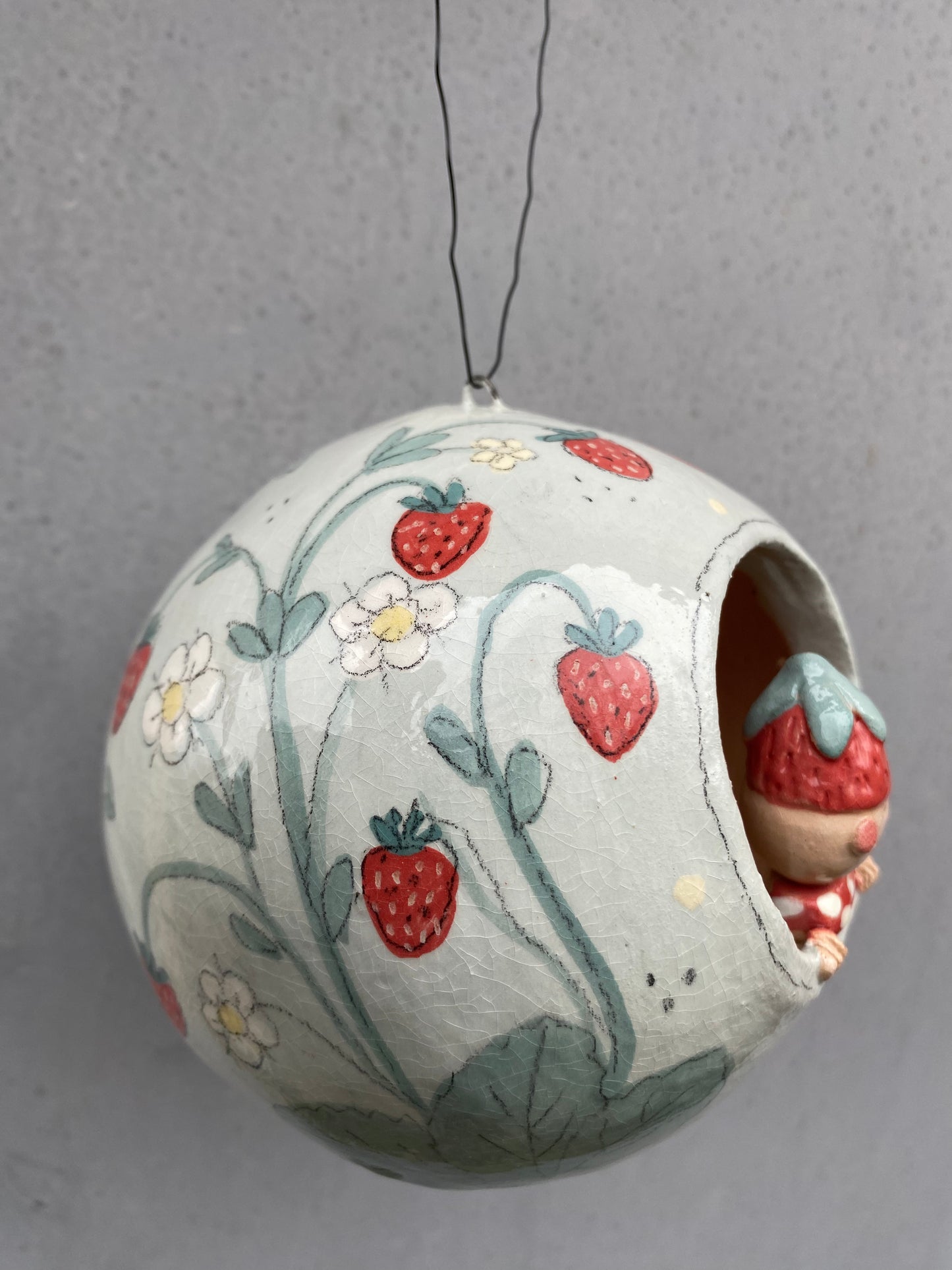 Sfera abitata fragolina